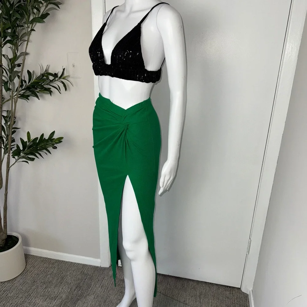 Micas Knee Length Green Skirt High‎ Slit Twist Front Fitted Maxi Size XS